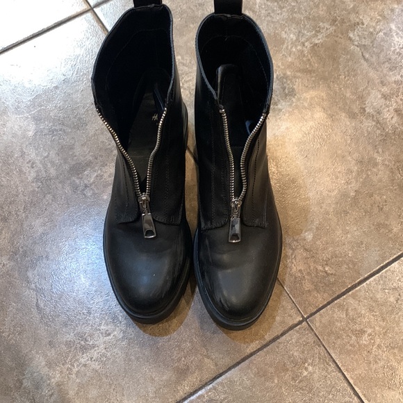 H and M combat boots wedge bottom with zipper - Picture 2 of 4